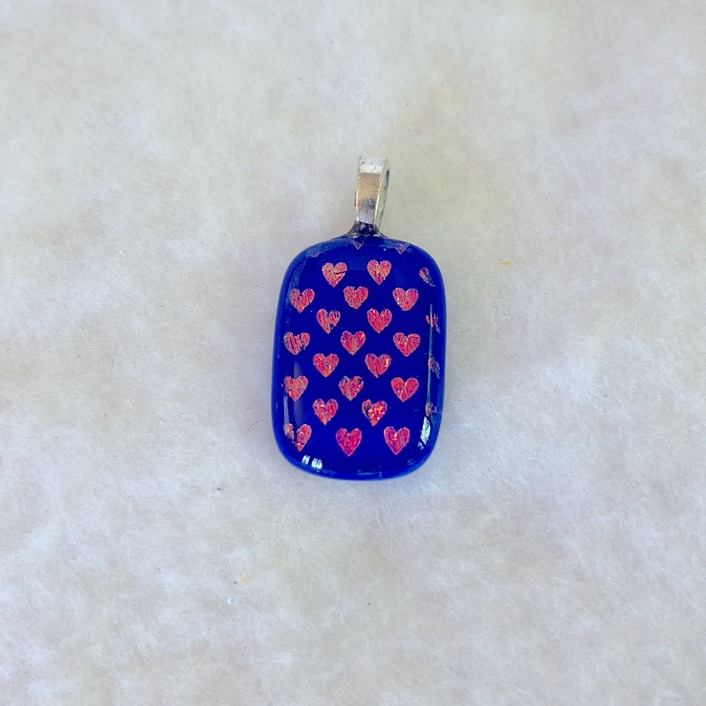Art Glass Pink Hearts Chunky Pendant